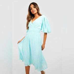 NWT Pleated Low Back Midi Dress - US 6/UK 10